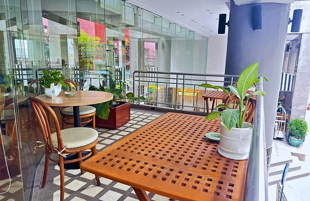 Silom Serene A Boutique Hotel-1